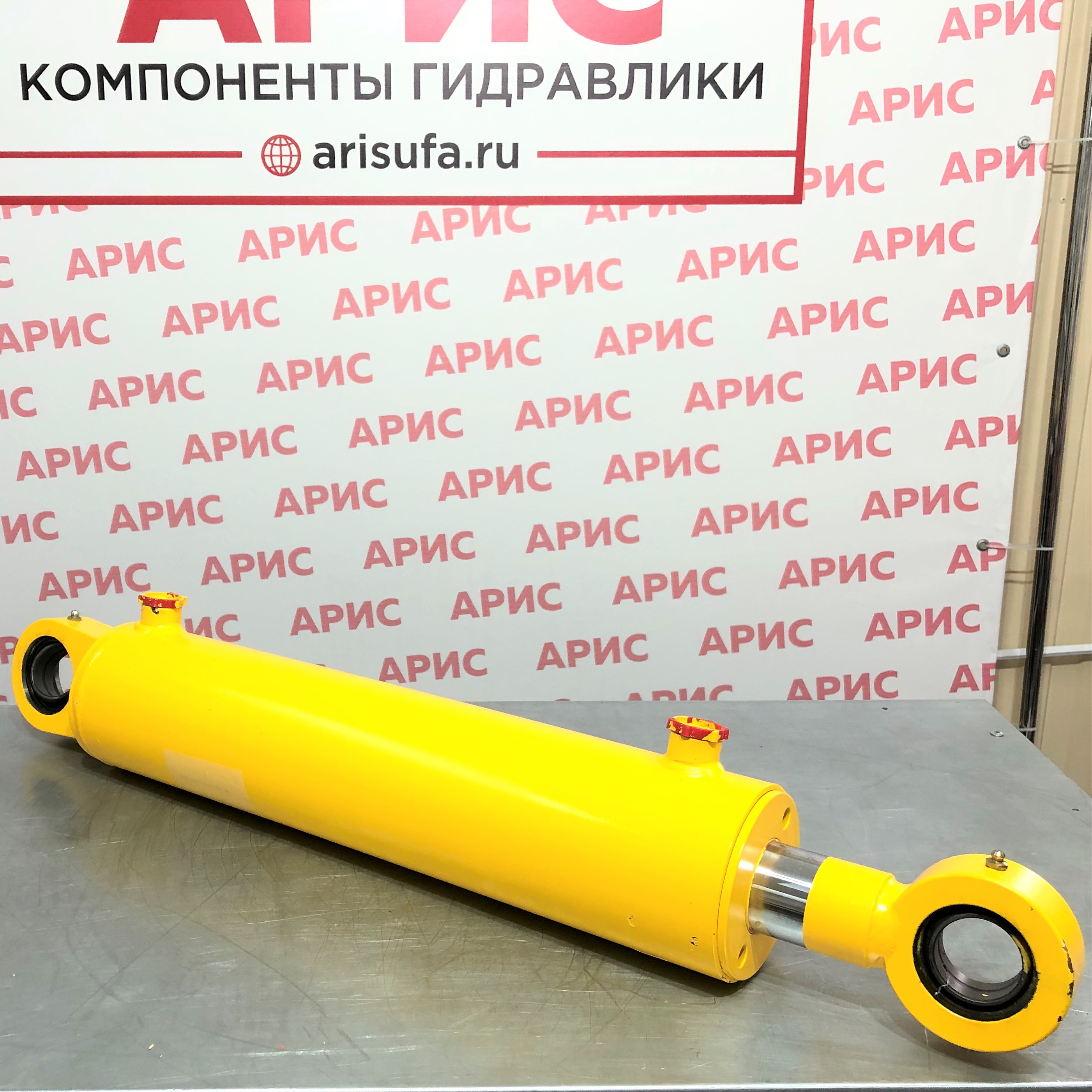 Гидравлический цилиндр ГЦ 100.50.400.700.40 (ШС)